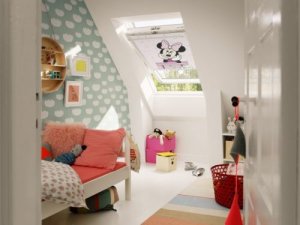 Meer met je rolgordijnen doen op dekinderkamer