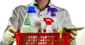 De badkamer schoonmaken: kies de beste producten