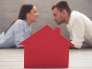 Wat doe je als samenwoont met rommelige huisgenoten