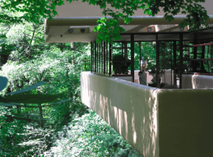 Fallingwater staat bekend als het beste werk in de Amerikaanse architectuur