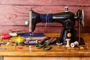 Decoreren met antieke naaimachines