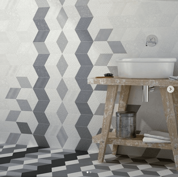 Badkamer met mozaïektegels