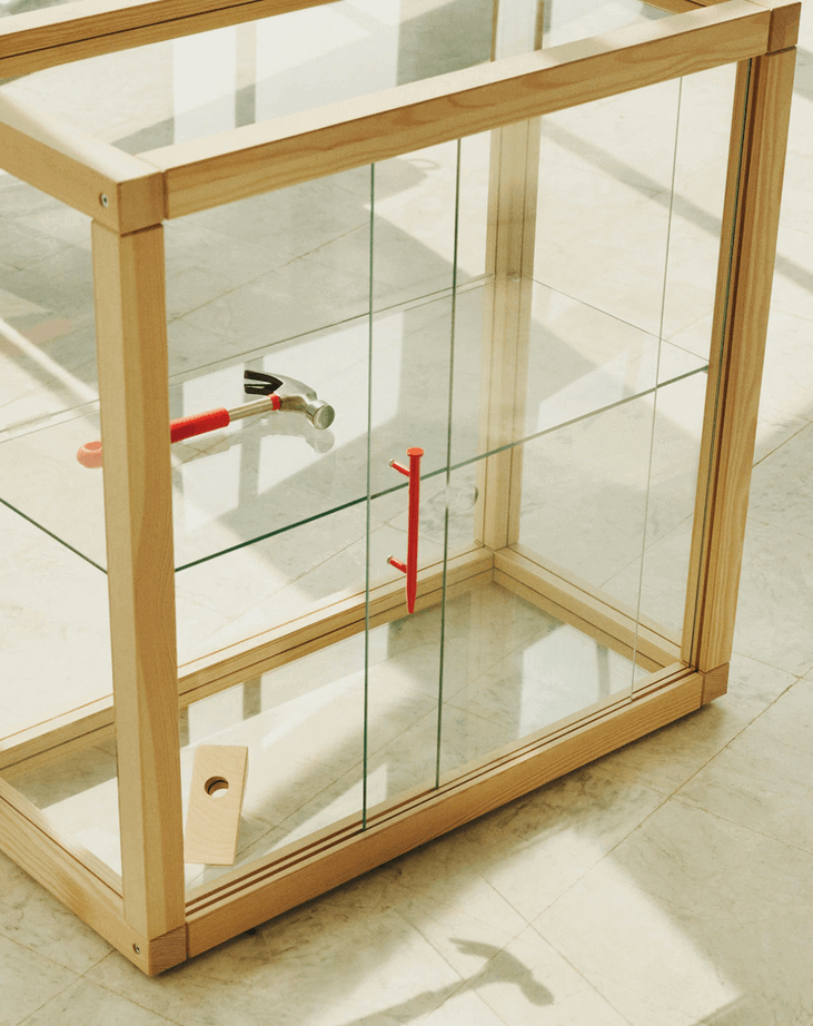 Kast met glas uit de ikea collectie