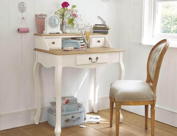 Bureau in klassieke stijl