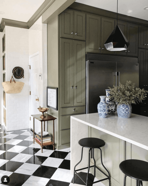 Krukken in het interieur van je keuken