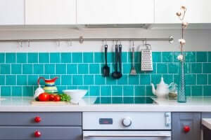 Keuken met blauw en grijs