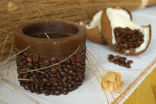 Kaars met de geur van koffie