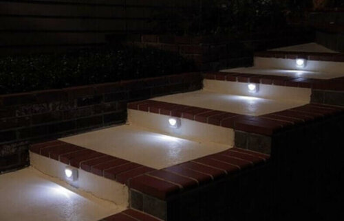 Trapverlichting op zonne-energie