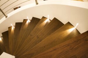 Je trap verlichten met trapverlichting: soorten en methoden