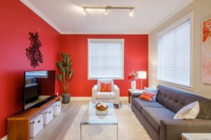 Verschillende toepassingen voor de kleur rood in decoratie