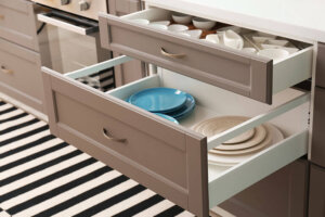 Dingen die je beter niet in keukenkasten kunt bewaren